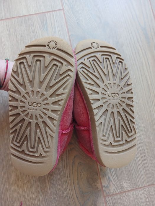 Дитячі UGG EUR26