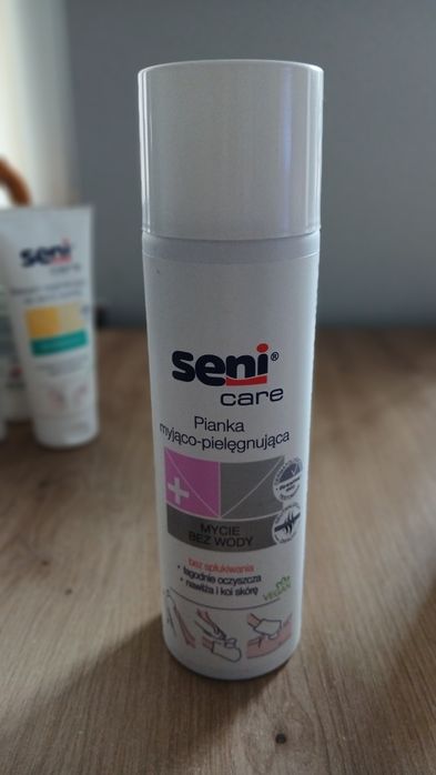 Seni care kosmetyki do pielęgnacji - kremy Pianka