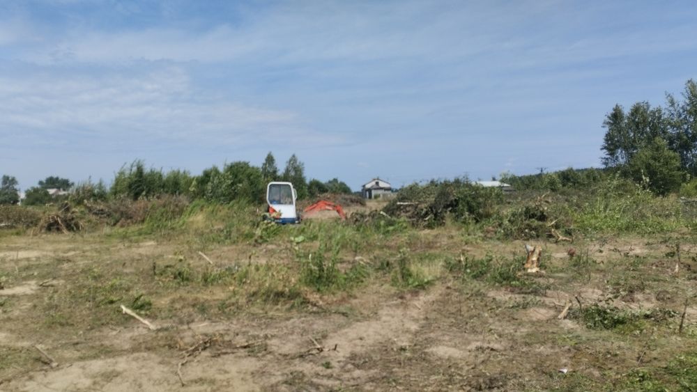 Czyszczenie działek rębak wycinka minikoparka wyburzenia karczowanie