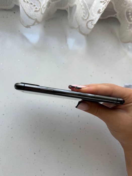 IPhone xs , 256 гб ,акб 66% , колір графіт