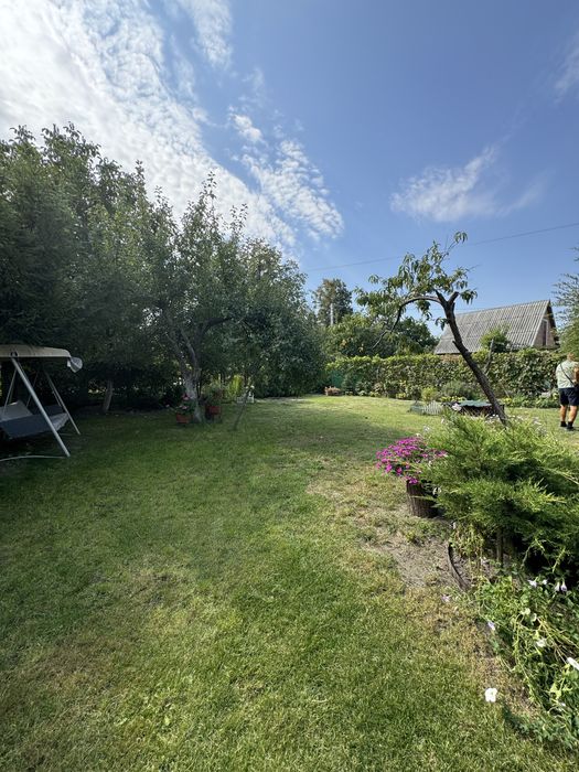 Продам будинок в центрі села Фурси поруч з річкою