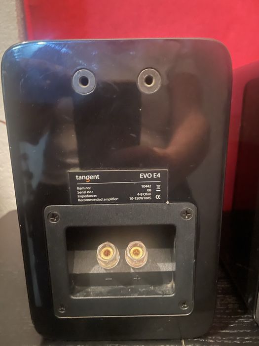 Colunas de Som Tangent EVO E4