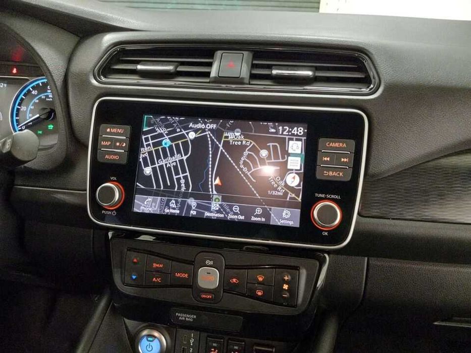 2022 Nissan Leaf SV 40 kWh