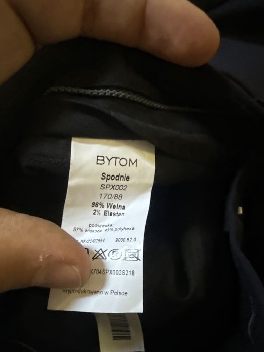 Garnitur i spodnie BYTOM raz noszony!
