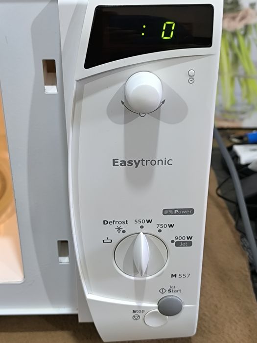 Microondas Whirlpool M557 Easytronic.