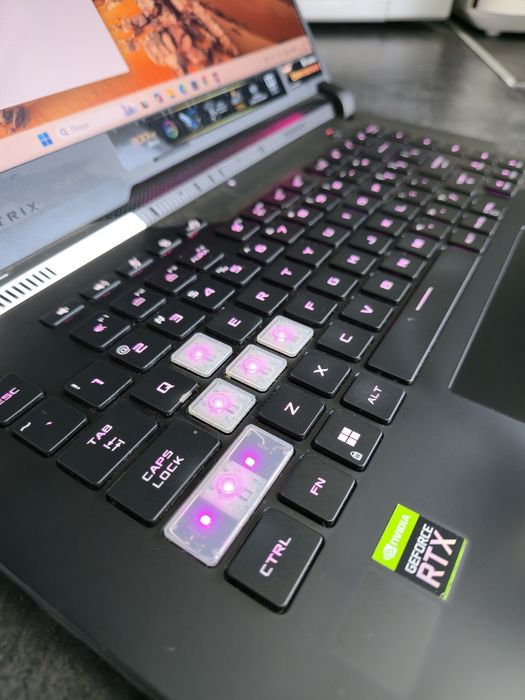 Asus ROG strix scar g533q rtx3080 8гб