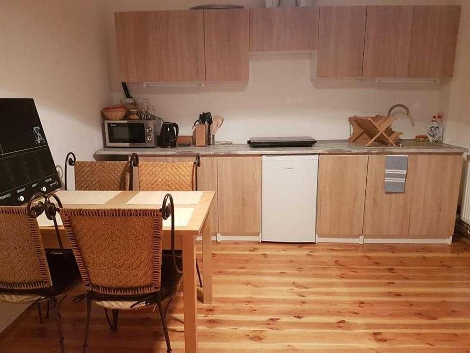 ХОСТЕЛ  Киев Низкие Цены Метро Нивки. Обжежитие Без Комисии