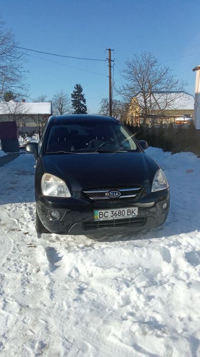 Kia carens 2.0 бензин