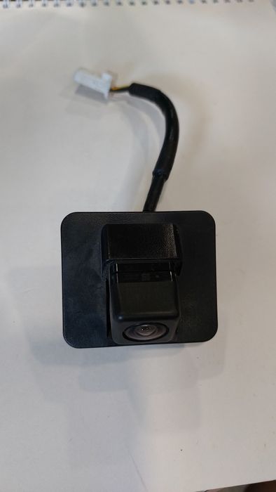 Камера заднего вида Mazda 3 BM 2013-2018 Мазда 3