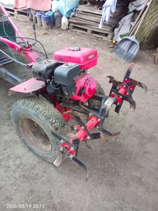 Продам мотоблока з  фризов.