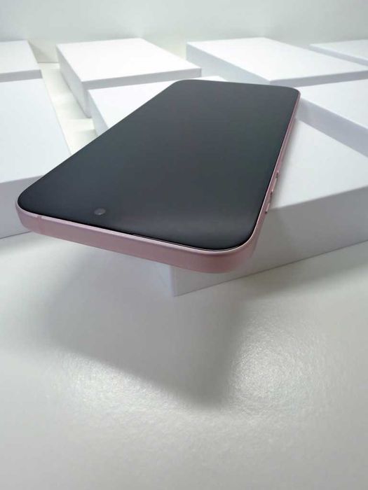 Apple iPhone 15 Plus・128GB・Rosa (Fatura e Garantia)
