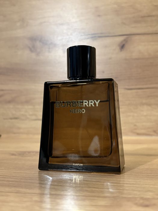Perfuma Burberry Hero 100ml (PARFUM)