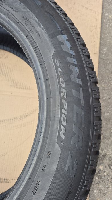 Komplet Opon Pirelli Winter 2 Scorpion  235/55 R19 2023r