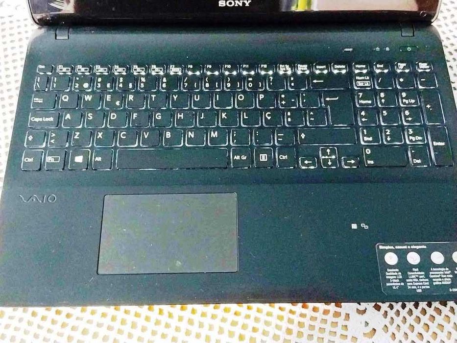 Portátil SONY VAIO i7