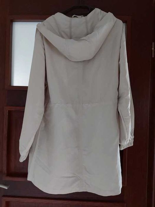 Nowa kurtka parka z kapturem - r.34