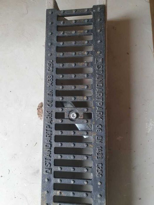 Odpływ liniowy 140x125x1000 c250