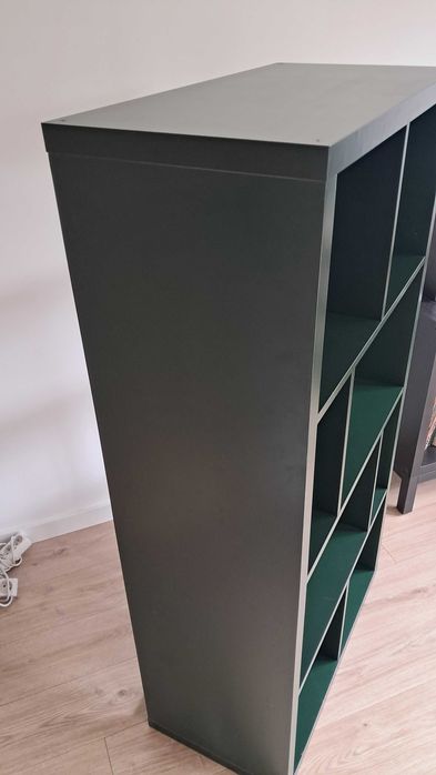 IKEA KALLAX ciemnozielony 77x147 – asymetryczne półki