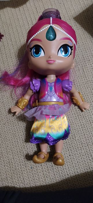 Shimmer Musical Doll