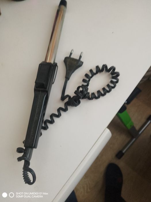 Плойка для укладки волос