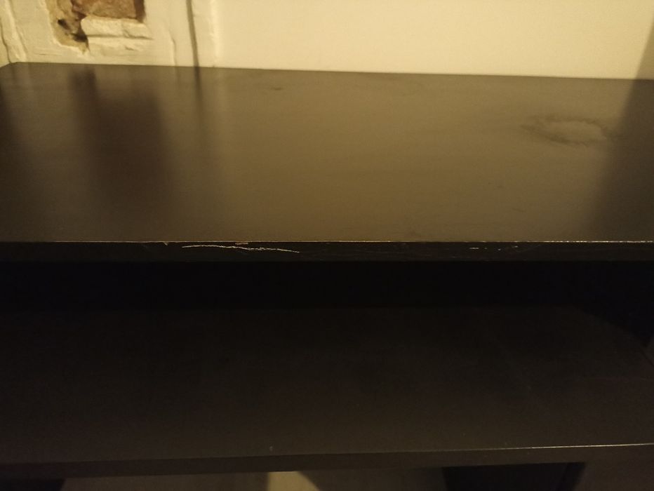 Biurko czarne (120x60) z szufladami i wysuwaną półka + fotel gratis