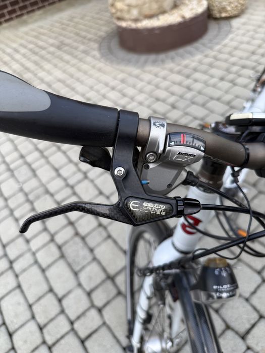 Męski rower trekkingowo-crossowy Focus Maleta Disc