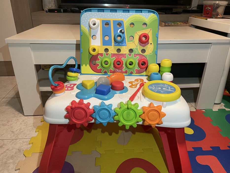Mesa Educativa Bilingue Chicco
