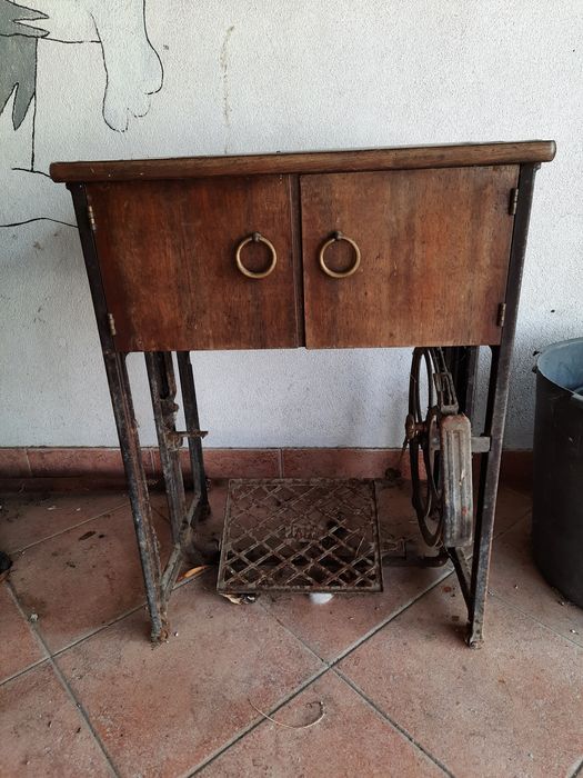 Máquina Costura Pfaff Antiga