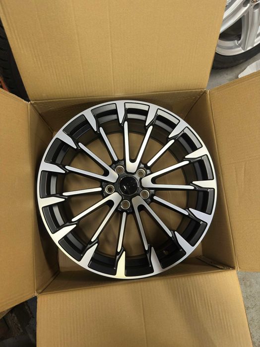 Новые диски R18 5/112 Audi A3 A6 A4 Skoda Octavia Superb VW Passat