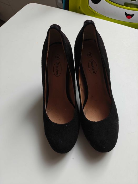 Szpilki 37 damskie skórzane