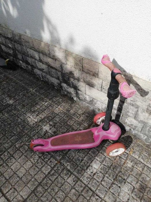 Bicicleta + trotinetes de criança