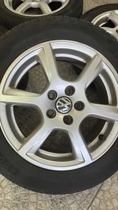 Jantes originais volkswagen Polo – R15 + pneus 195