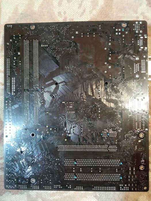 Płyta główna Asus P5G43T-M PRO z Procesorem i pamięć RAM DDR3.