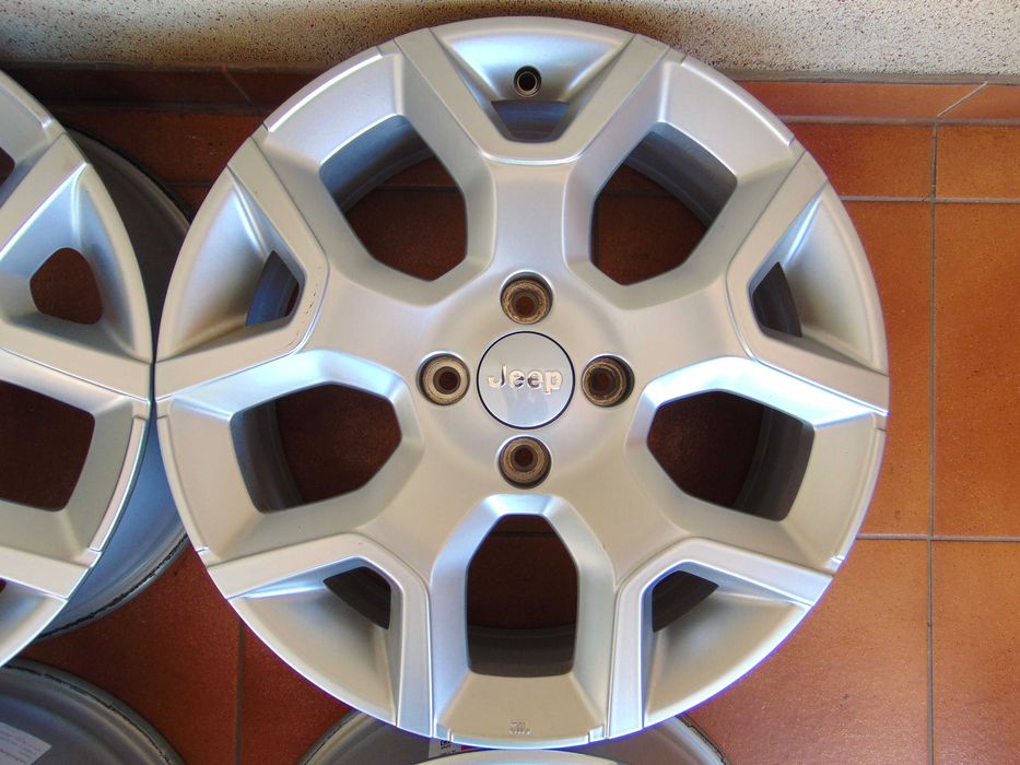Felgi Aluminiowe 17'' 6,5x17 ET32 JEEP AVENGER 23- kpl.