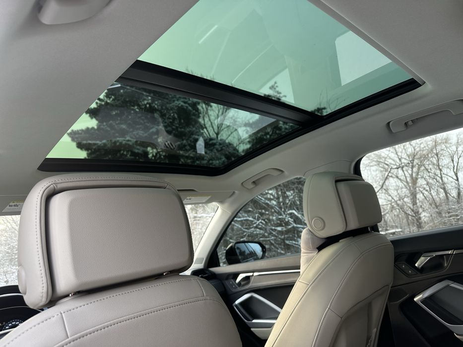 Audi Q3 2023 40TFSI S-tronic Quattro