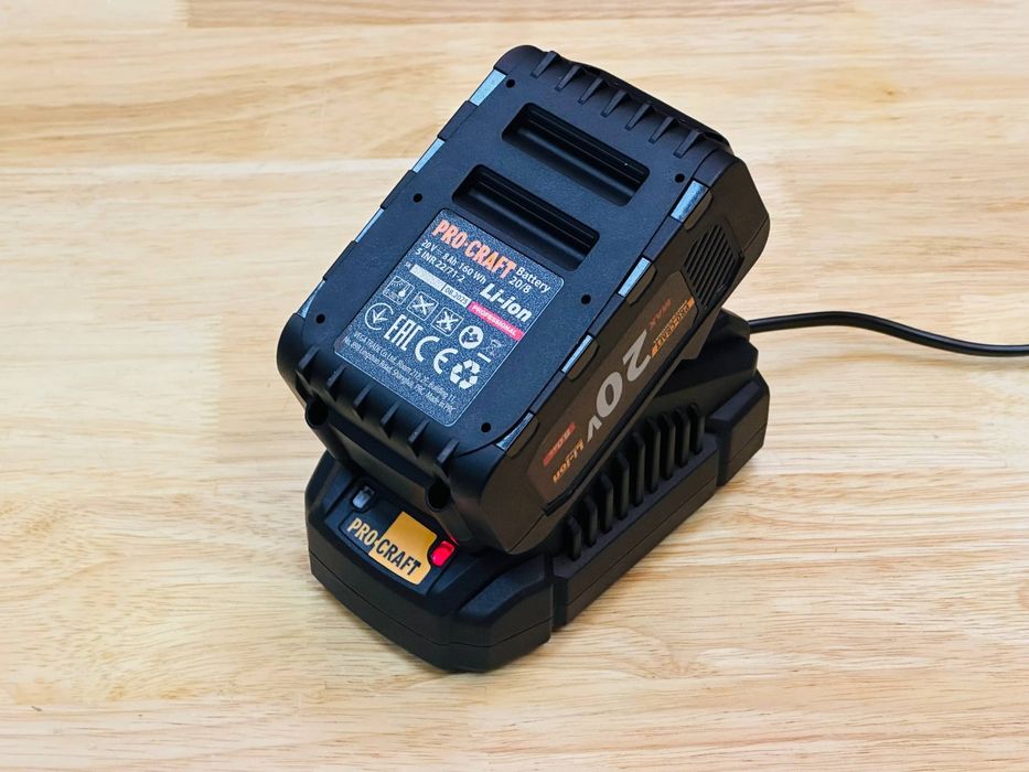 2,4Ah Зарядка Зарядное устройство Станция 20V ProCraft Makita Stromo