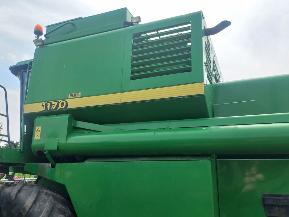 Продам зернозбиральний комбайн John Deere 1170