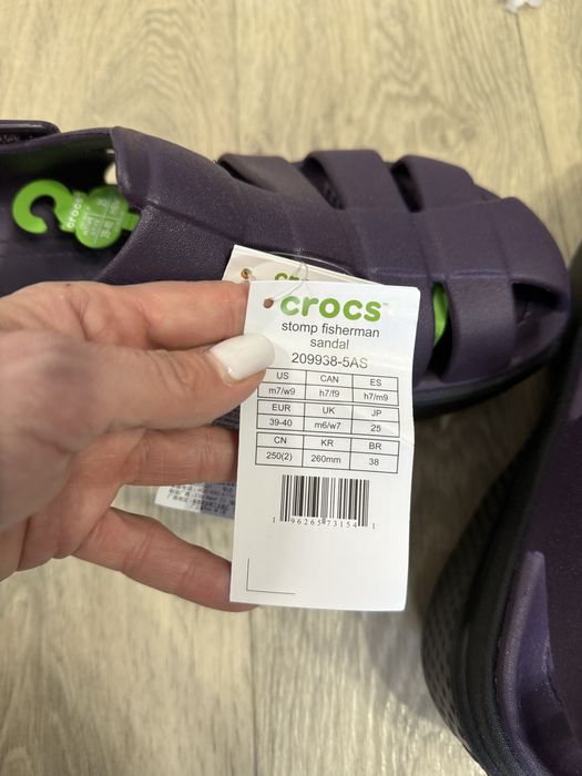 Босоножки crocs 39 новые шлепки сандали