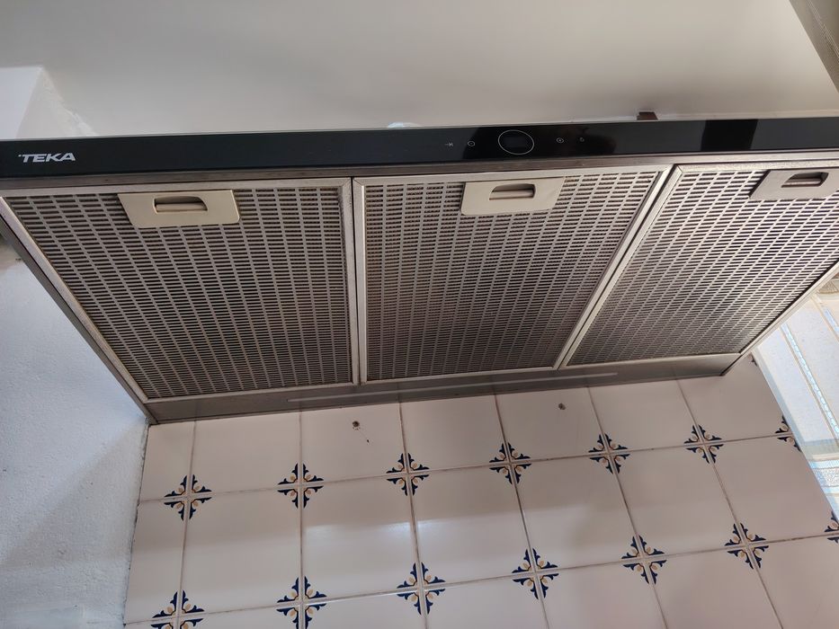 Exaustor Teka 90 cm - Avariado