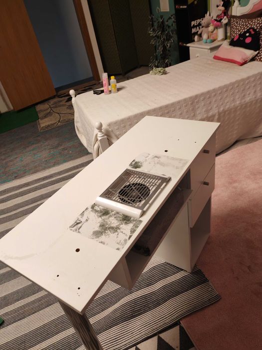 Manicure Table64552364833794121