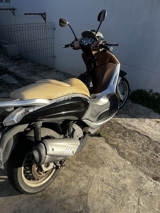 Mota Piaggio 125*