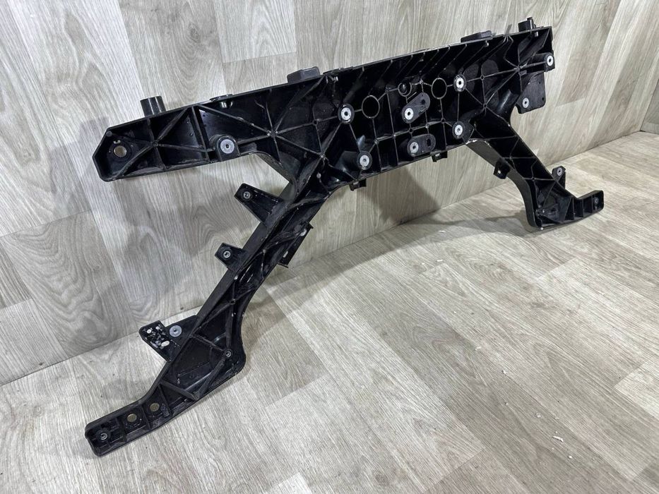 Панель передняя установочная Tesla Model Y ( 2020 2021 2022 2023 2024