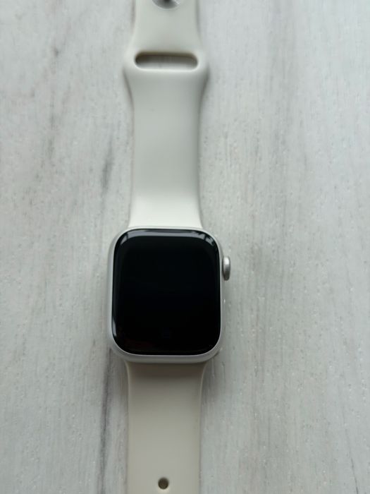 Годинник айфон Apple Watch Series 8, 41 (Starlight)