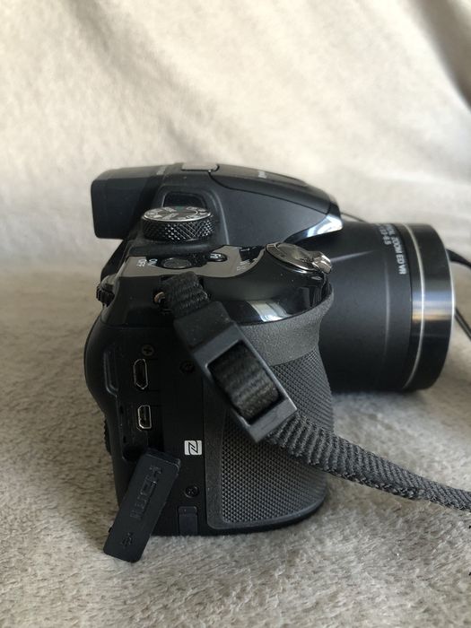Цифровий фотоапарат Nikon Coolpix P610 (Суперзум 60x, Wi-Fi, GPS).