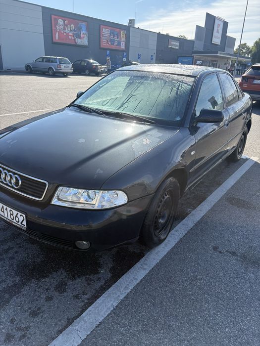 Audi A4Limousine