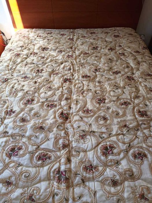 Manta com 2 Capas de Almofada a Condizer