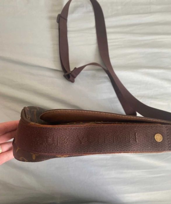 Louis Vuitton Autentica