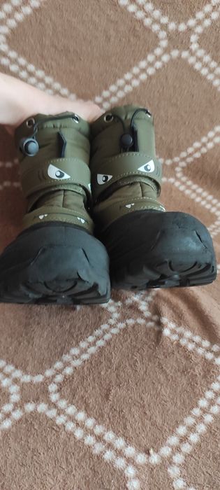 Дитячі утеплені чоботи 26р.