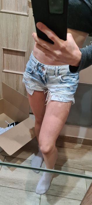 Spodenki szarpania xs Bershka