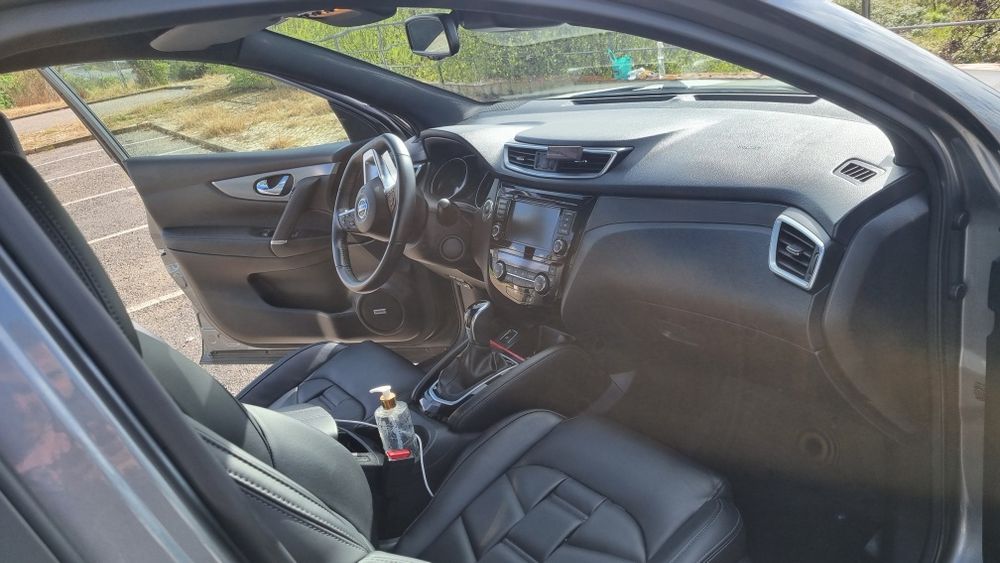 Nissan Qashqai Tekna Automático 2019 | 58.000 km | Full Extras