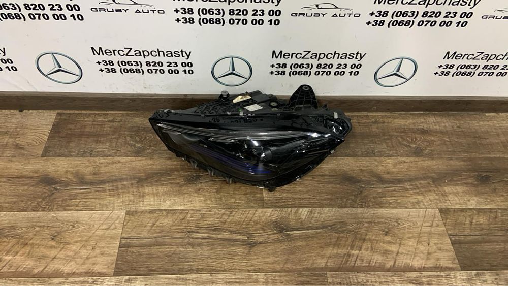 Mercedes w c 236 CLE фара ліва digital light